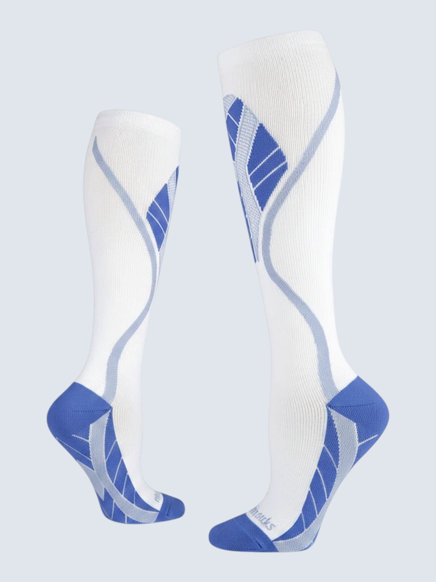 Kotyss white and blue knee-high compression socks with seamless breathable fabric and targeted padding